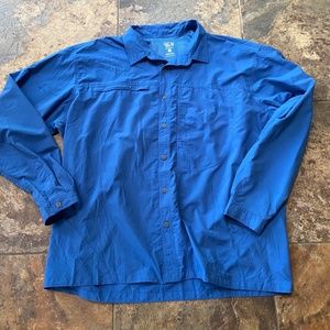 Mountain Hardware  adventure shirt, XXL